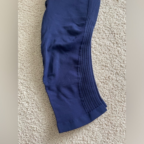 Lululemon In The Flow Crop II - Navy - Picture 7 of 12